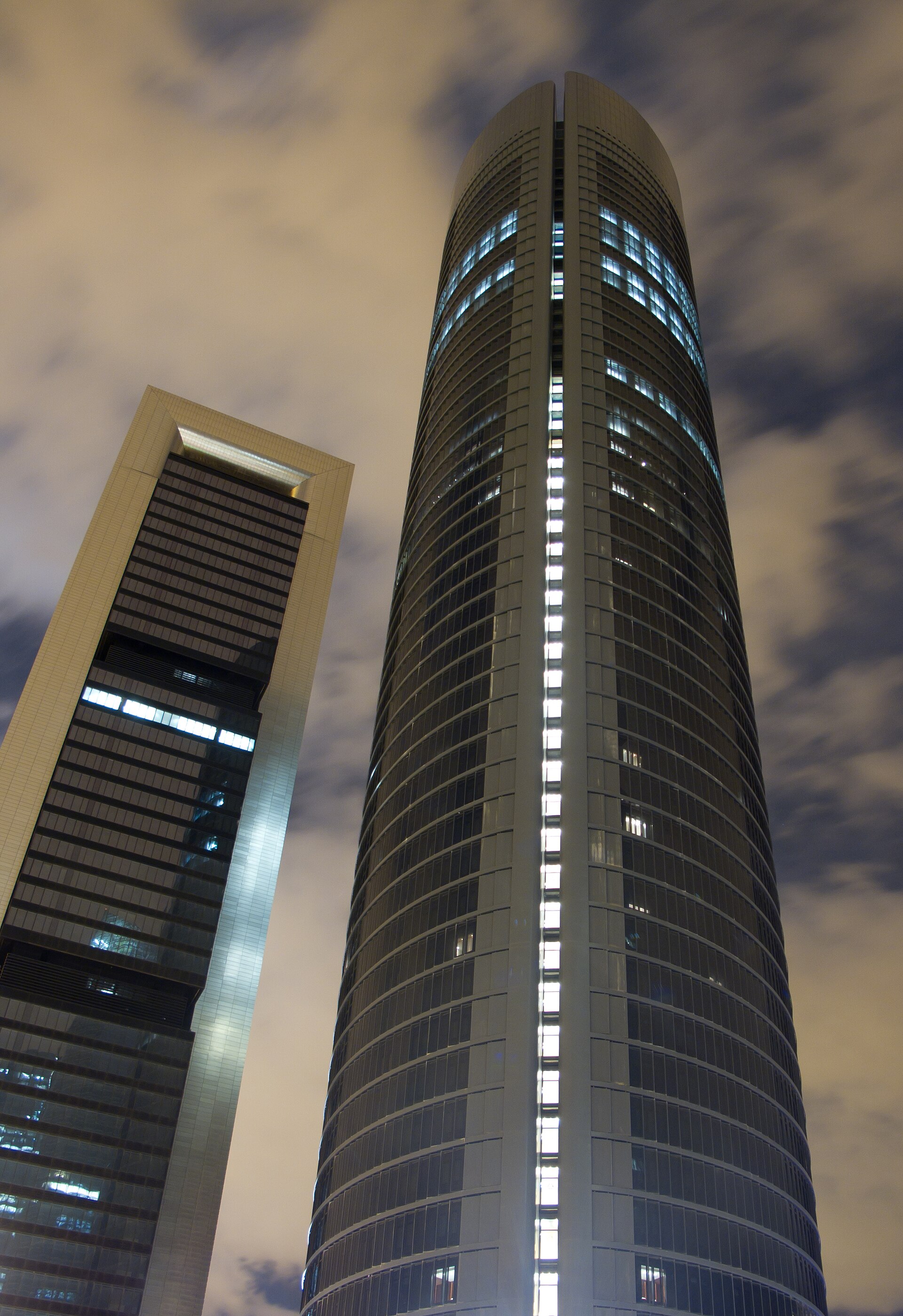 Cuatro Torres Business Area